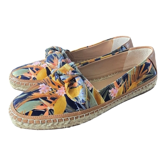 Antonio Melani Floral Espadrilles  Loafers Women's 9.5M Locklinn Silk FBow - Picture 1 of 14